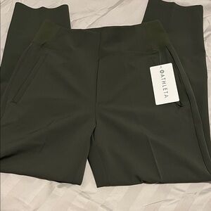 Athleta Woman’s Endless Pant